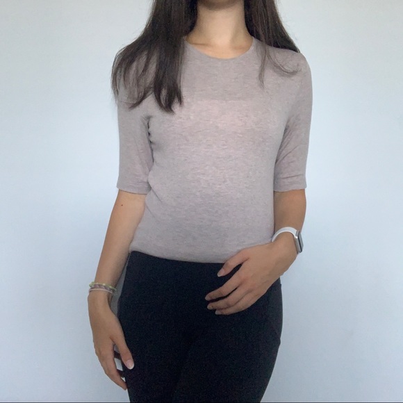 WILFRED - Aritzia T-Shirt - Picture 3 of 5